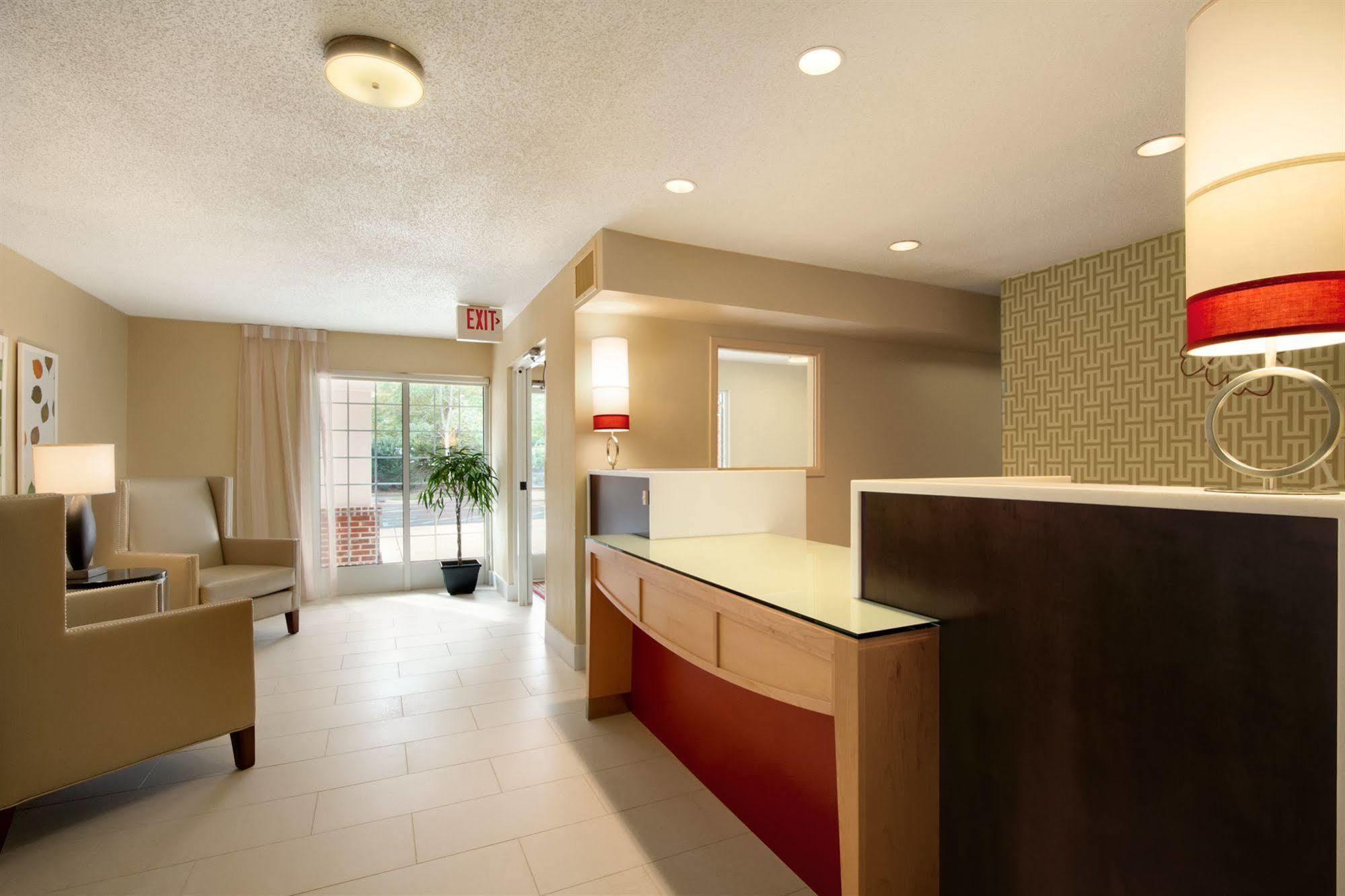 Mainstay Suites Hartford Meriden Exterior foto